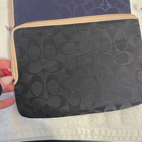 Coach tablet holders(sold out) - Picture 10 of 12